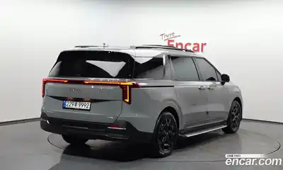 Kia Canival, 2025