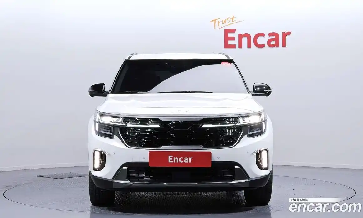 Kia Seltos 2024 1.6 Автомат в Москве № 928935, фото 3