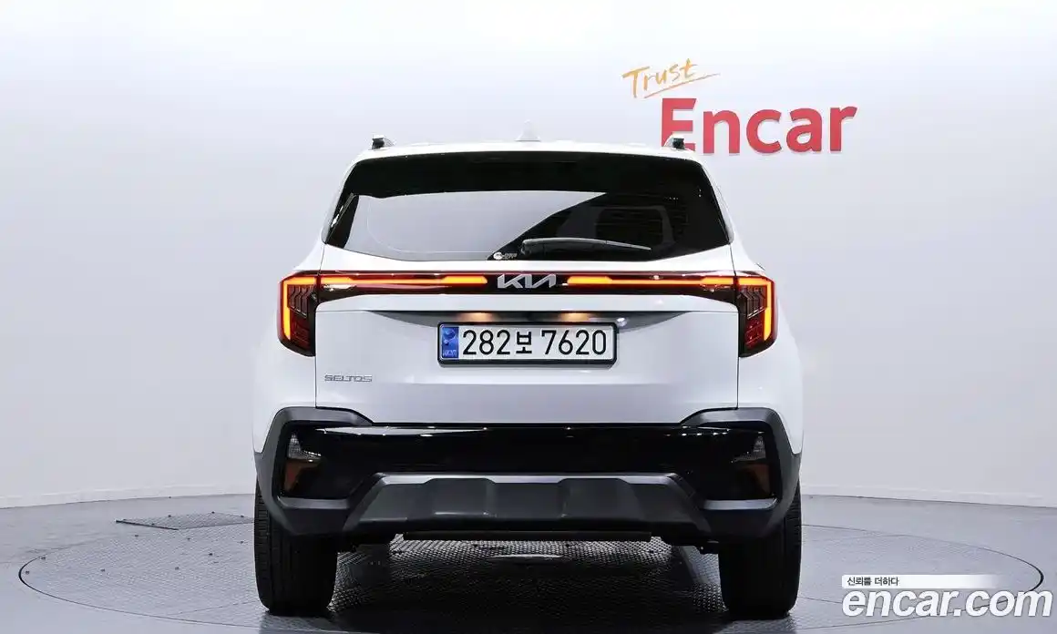 Kia Seltos 2024 1.6 Автомат в Москве № 928935, фото 4