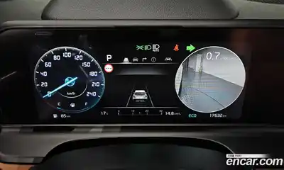 Kia Seltos 2024 1.6 Автомат в Москве № 928935, миниатюра 8