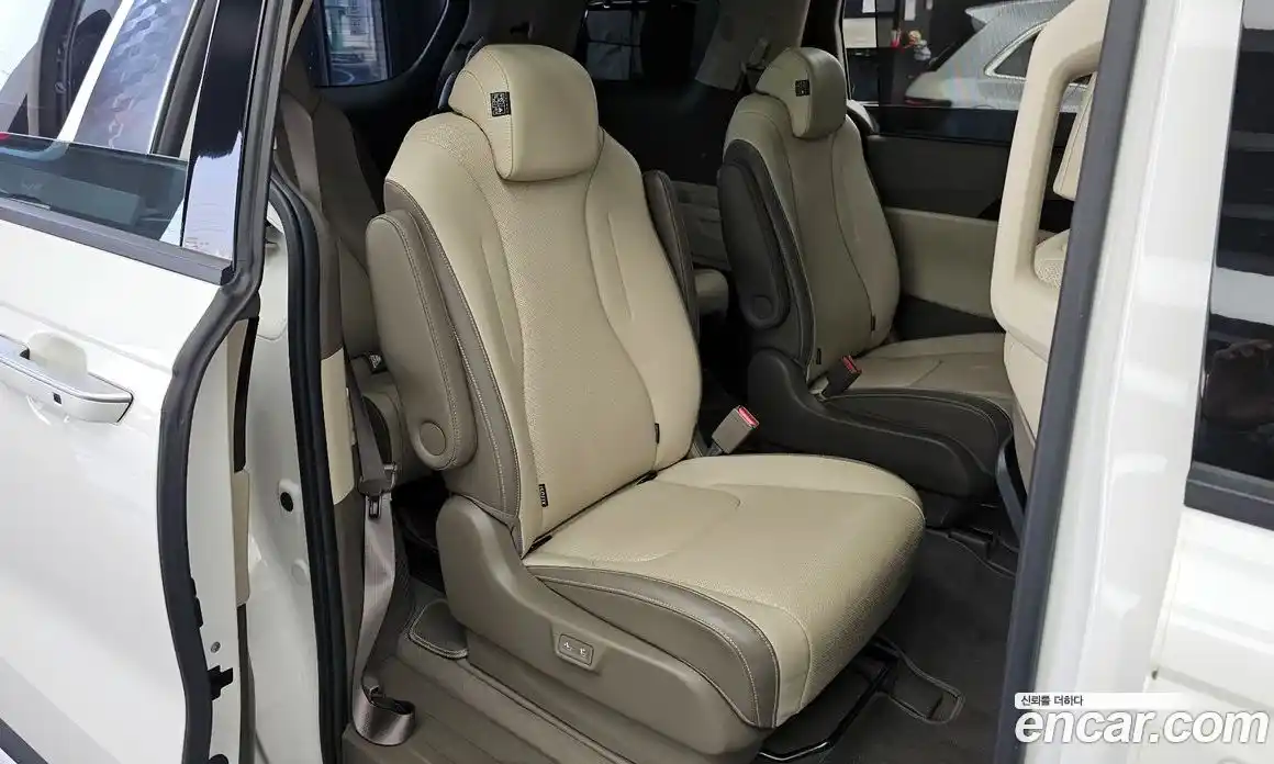 Kia Canival 2020 3.5 Автомат в Москве № 928991, фото 12