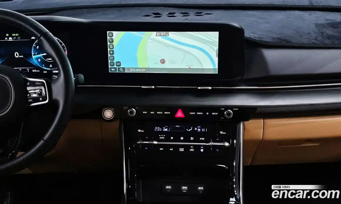 Kia Canival 2023 3.5 Автомат в Москве № 928996, фото 16