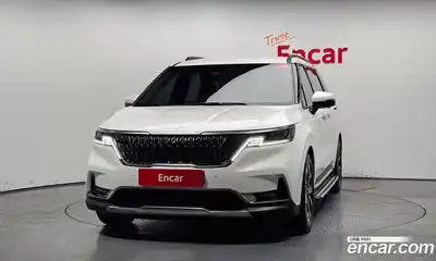 Kia Canival 2023 3.5 Автомат в Москве № 928996, миниатюра 3