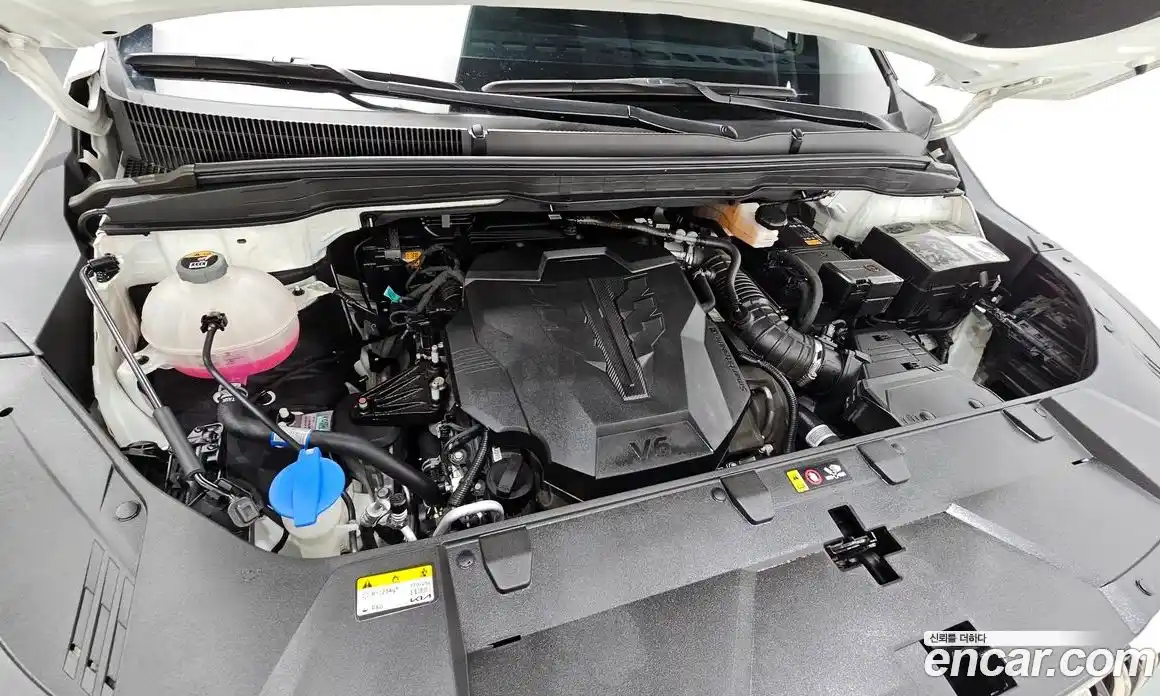 Kia Canival 2023 3.5 Автомат в Москве № 928996, фото 6