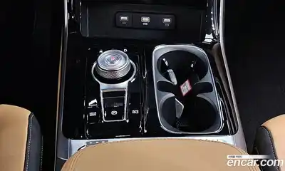 Kia Canival 2023 3.5 Автомат в Москве № 928996, миниатюра 9