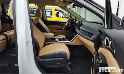 Kia Canival 2023 3.5 Автомат в Москве № 929001, миниатюра 11