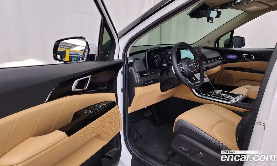 Kia Canival 2023 3.5 Автомат в Москве № 929001, фото 10