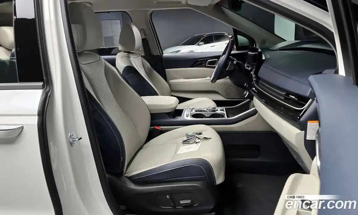 Kia Canival 2024 1.6 Автомат в Москве № 929040, фото 9