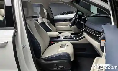 Kia Canival 2024 1.6 Автомат в Москве № 929040, миниатюра 9