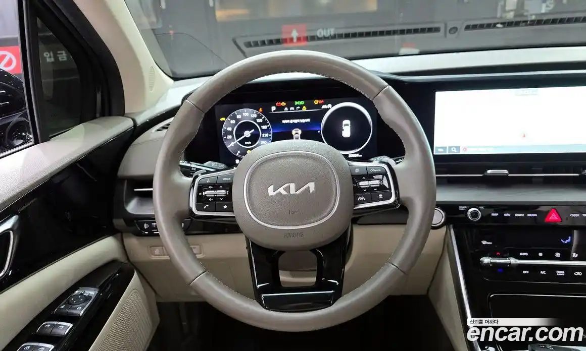 Kia Canival 2022 2.2 Автомат в Москве № 929086, фото 13