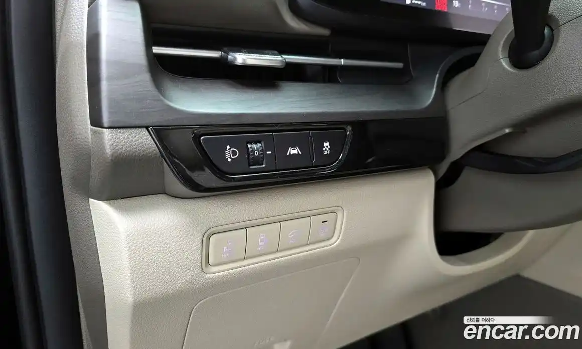 Kia Canival 2022 2.2 Автомат в Москве № 929086, фото 18