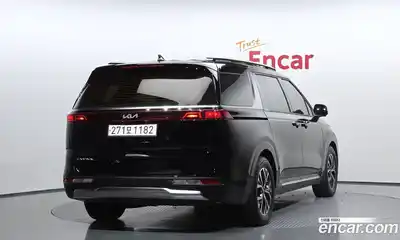 Kia Canival 2022 2.2 Автомат в Москве № 929086, миниатюра 2