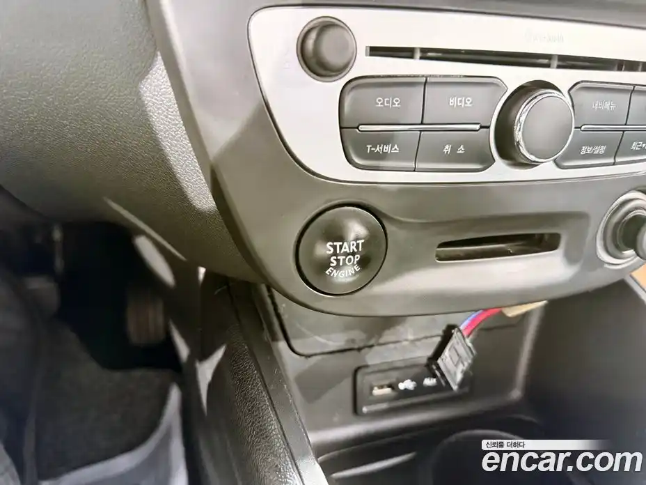 Renault SM3 2017 1.6 гидро в Москве № 929188, фото 14