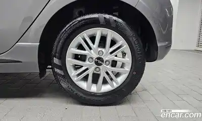 Kia Morning 2022 1.0 Автомат в Москве № 929191, миниатюра 5