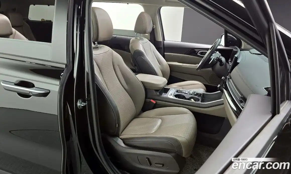 Kia Canival 2024 2.2 Автомат в Москве № 929194, фото 12