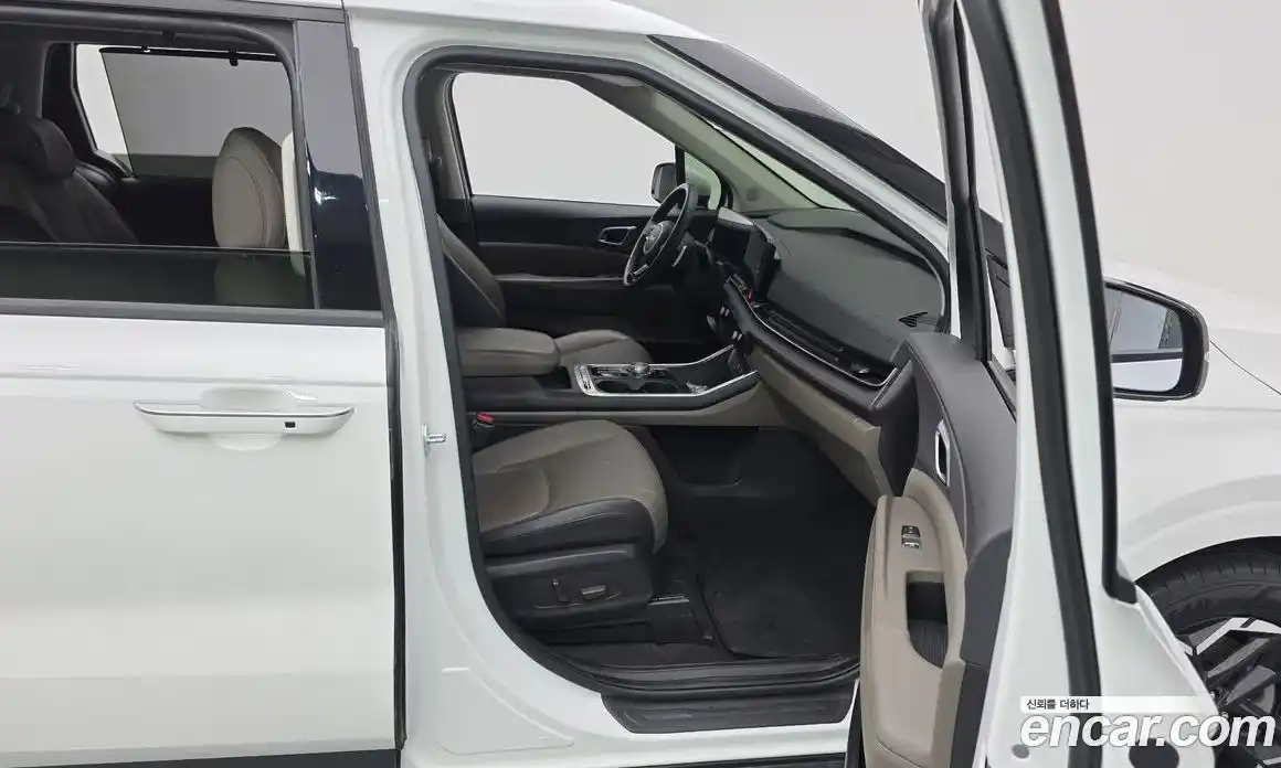 Kia Canival 2024 3.5 Автомат в Москве № 929229, фото 11