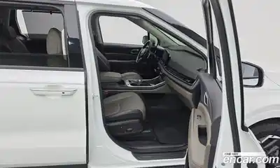 Kia Canival 2024 3.5 Автомат в Москве № 929229, миниатюра 11