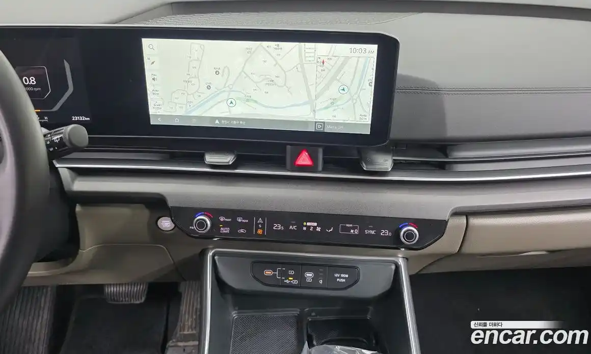 Kia Canival 2024 3.5 Автомат в Москве № 929229, фото 15