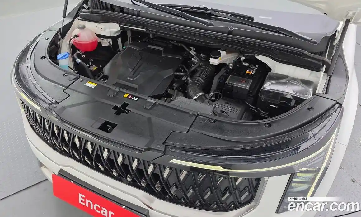 Kia Canival 2024 3.5 Автомат в Москве № 929229, фото 6