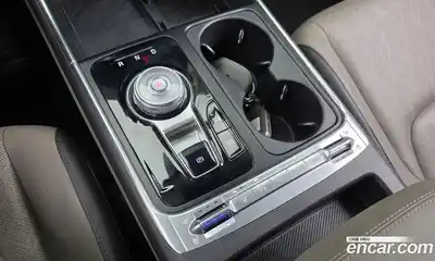 Kia Canival 2024 3.5 Автомат в Москве № 929229, миниатюра 9