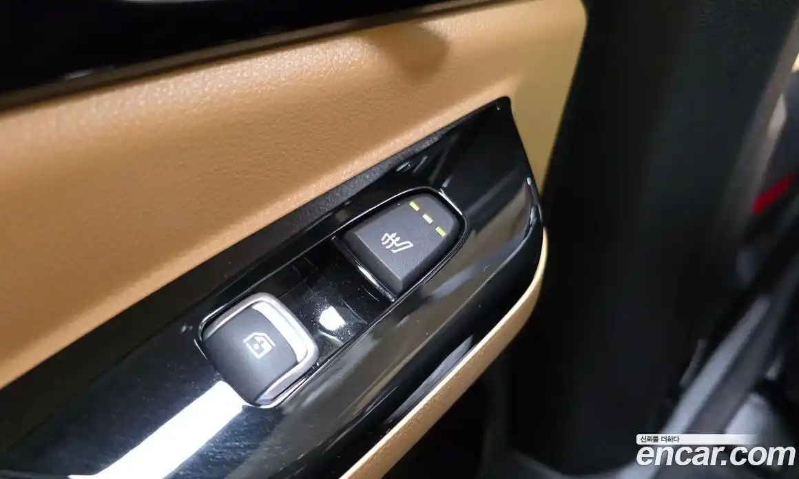 Kia Canival 2023 3.5 Автомат в Москве № 929307, фото 17