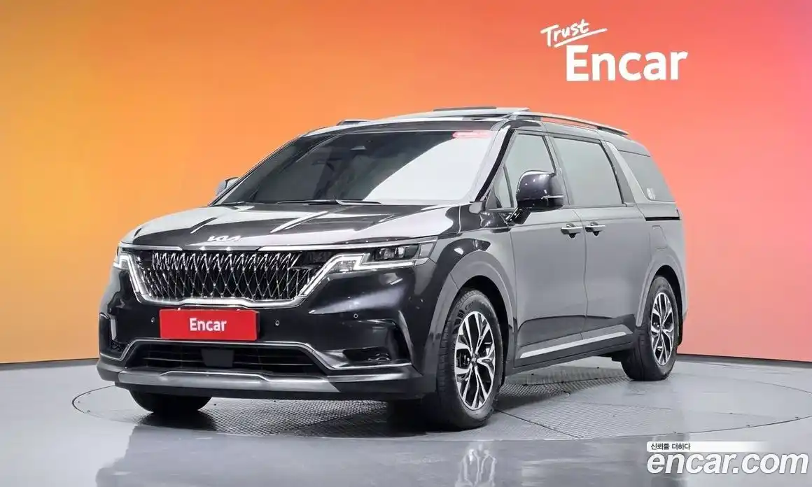 Kia Canival 2023 3.5 Автомат в Москве № 929307, фото 20