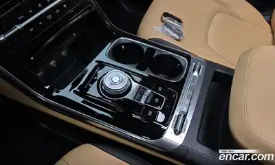 Kia Canival 2023 3.5 Автомат в Москве № 929307, миниатюра 8