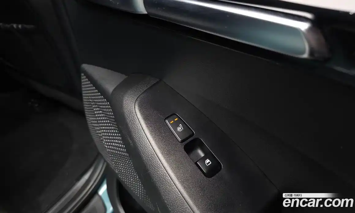 Kia Seltos 2022 1.6 Автомат в Москве № 929538, фото 19