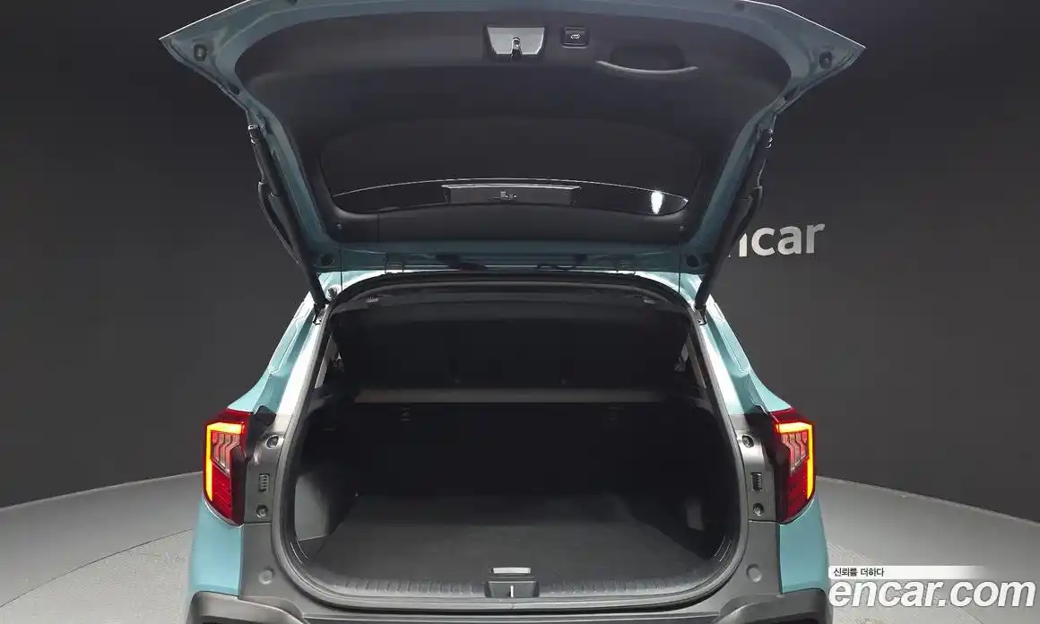 Kia Seltos 2022 1.6 Автомат в Москве № 929538, фото 20