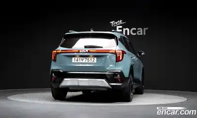 Kia Seltos 2022 1.6 Автомат в Москве № 929538, миниатюра 4