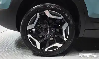 Kia Seltos 2022 1.6 Автомат в Москве № 929538, миниатюра 5