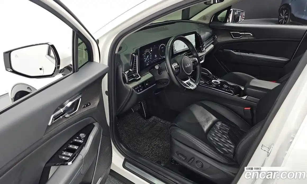 Kia Sportage 2023 1.6 Автомат в Москве № 929613, фото 11