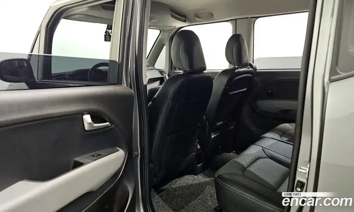 Kia Ray 2022 1.0 Автомат в Москве № 929655, фото 11