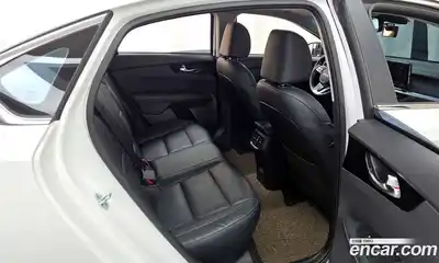 Kia K3 2023 1.6 Автомат в Москве № 929914, миниатюра 12