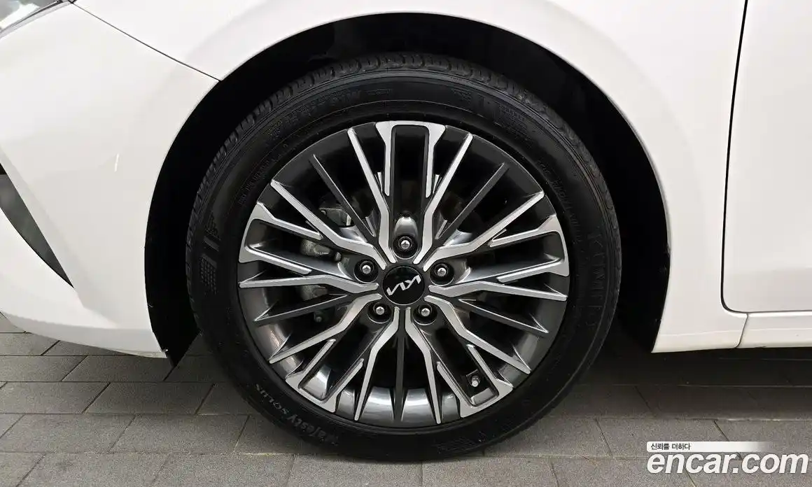 Kia K3 2023 1.6 Автомат в Москве № 929914, фото 5