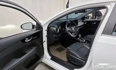 Kia K3 2023 1.6 Автомат в Москве № 929914, миниатюра 10