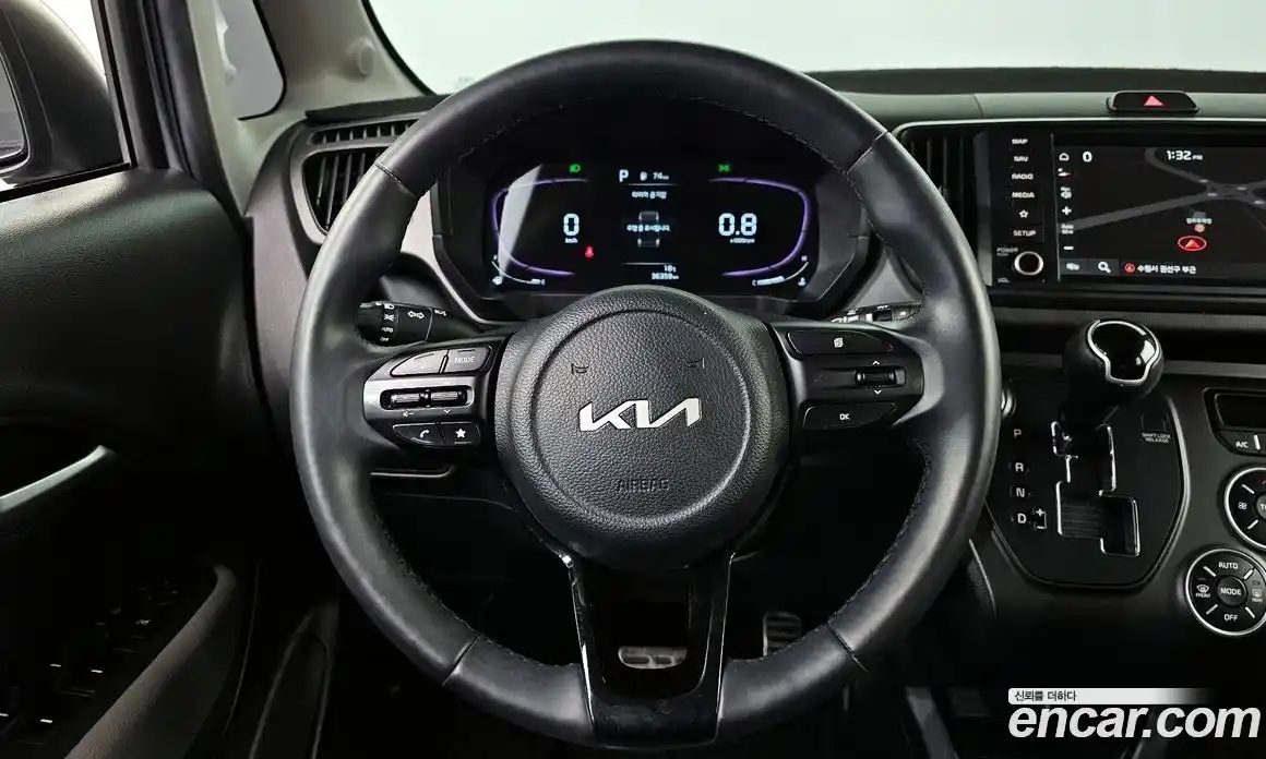 Kia Ray 2022 1.0 Автомат в Москве № 930021, фото 13