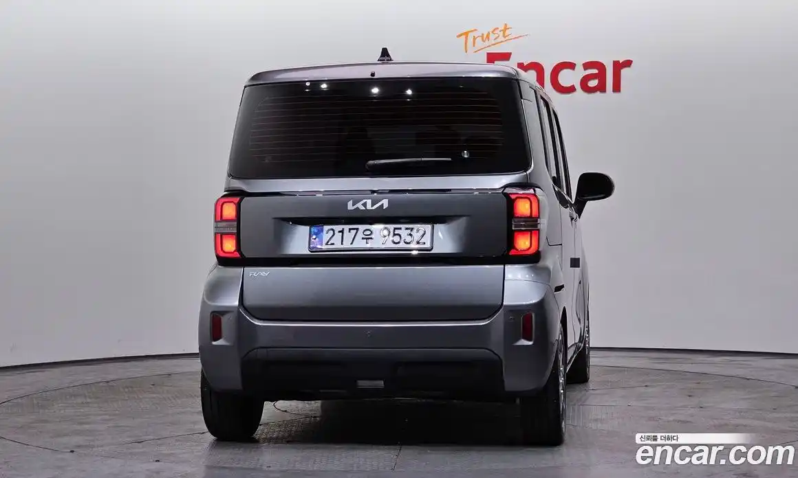 Kia Ray 2022 1.0 Автомат в Москве № 930021, фото 4