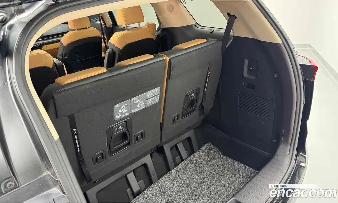 Kia Canival 2022 3.5 Автомат в Москве № 930044, фото 19