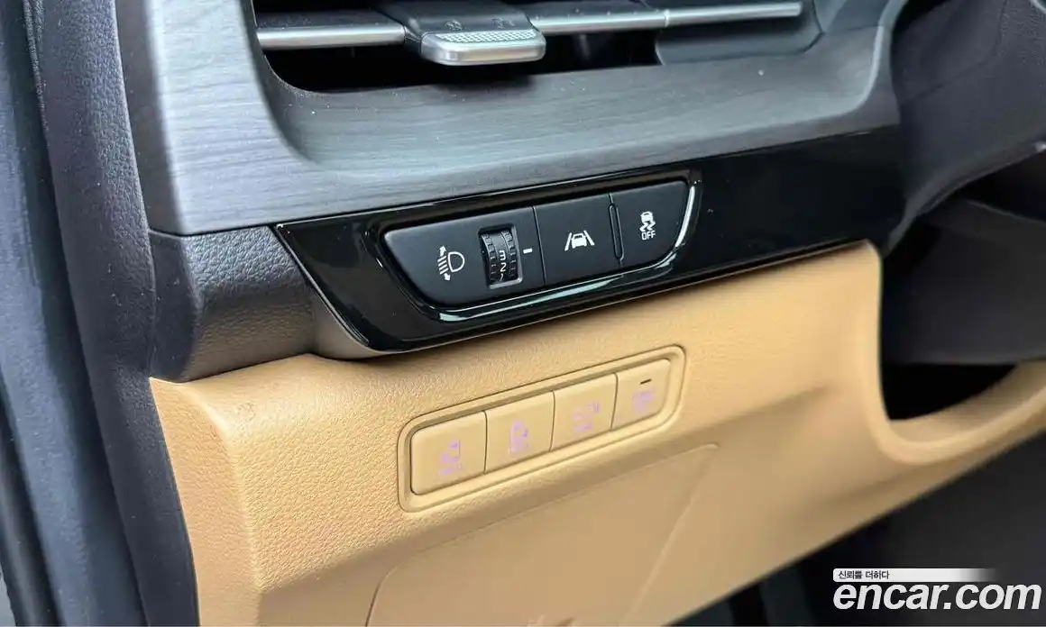 Kia Canival 2022 3.5 Автомат в Москве № 930044, фото 9