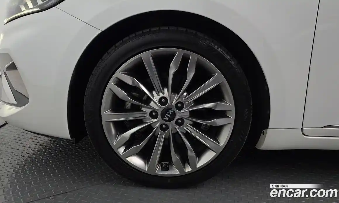 Kia K7 2019 3.0 Автомат в Москве № 930045, фото 5