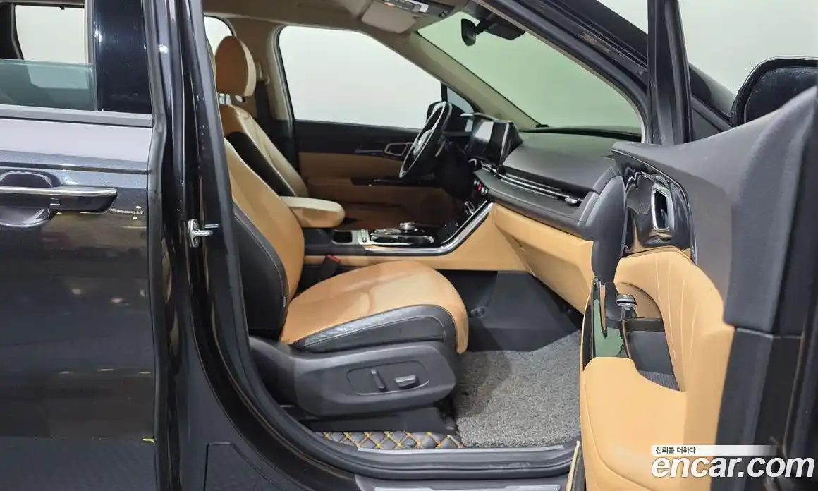 Kia Canival 2021 3.5 Автомат в Москве № 930075, фото 11