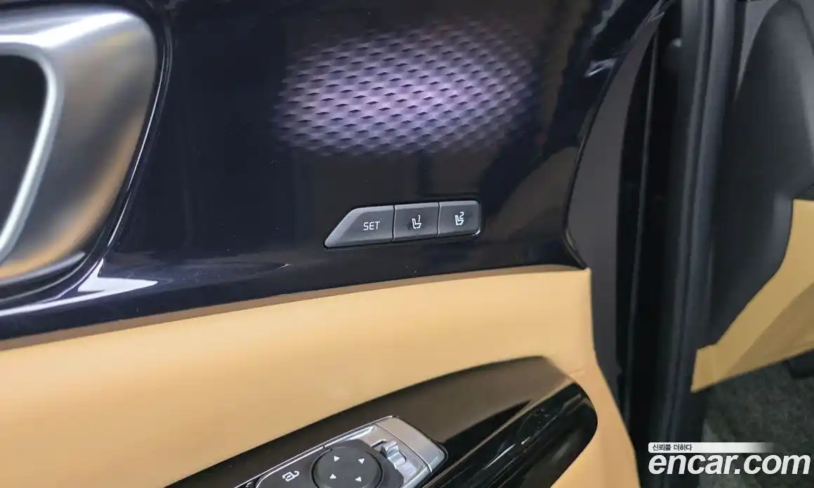 Kia Canival 2021 3.5 Автомат в Москве № 930075, фото 17