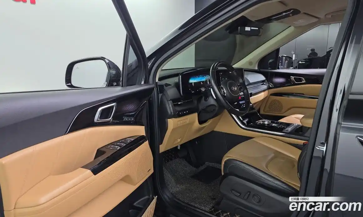 Kia Canival 2021 3.5 Автомат в Москве № 930075, фото 10