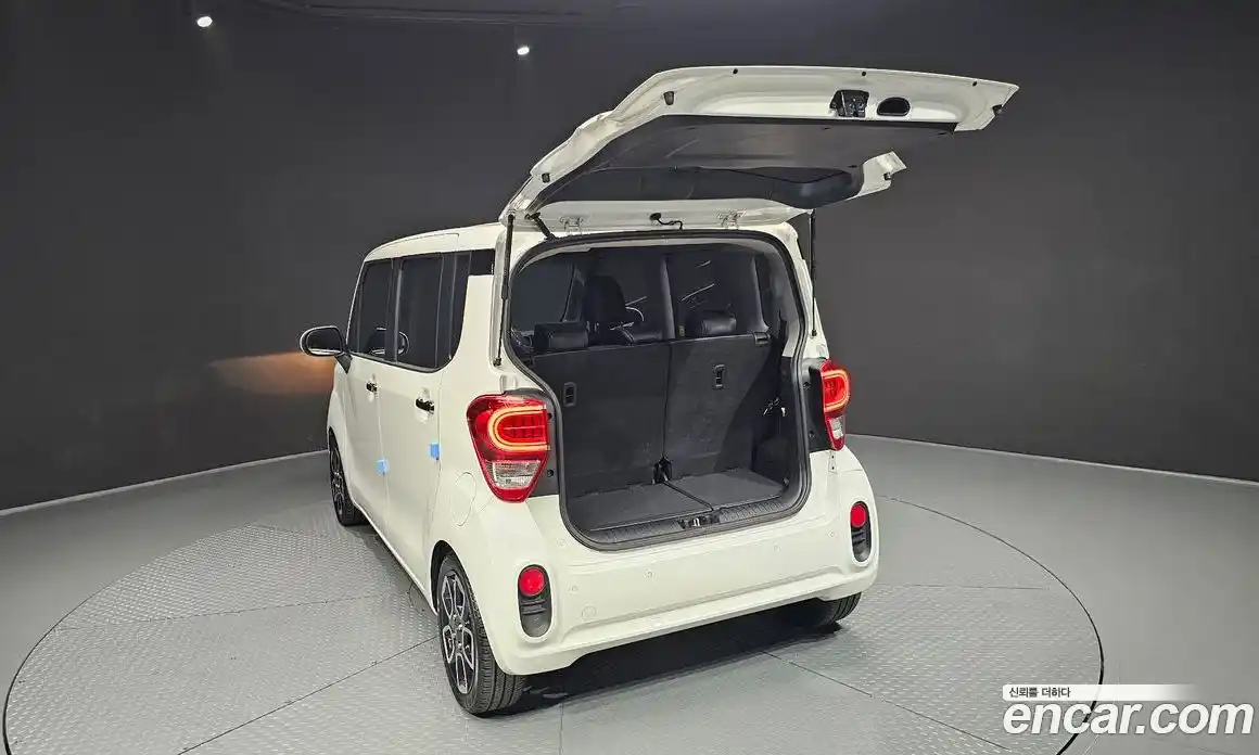 Kia Ray 2021 1.0 Автомат в Москве № 930146, фото 20