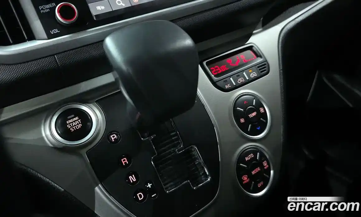 Kia Ray 2021 1.0 Автомат в Москве № 930146, фото 9