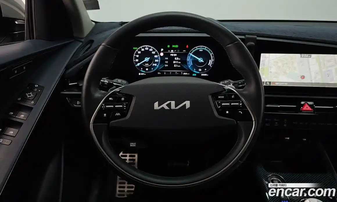 Kia Niro 2022 1.6 Автомат в Москве № 930188, фото 13