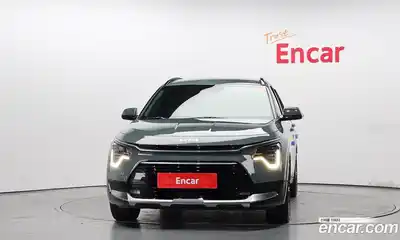 Kia Niro 2022 1.6 Автомат в Москве № 930188, миниатюра 3