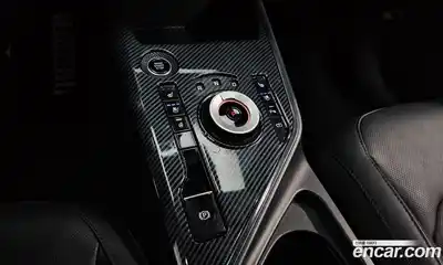 Kia Niro 2022 1.6 Автомат в Москве № 930188, миниатюра 9