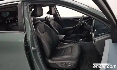 Kia Niro 2022 1.6 Автомат в Москве № 930188, миниатюра 10